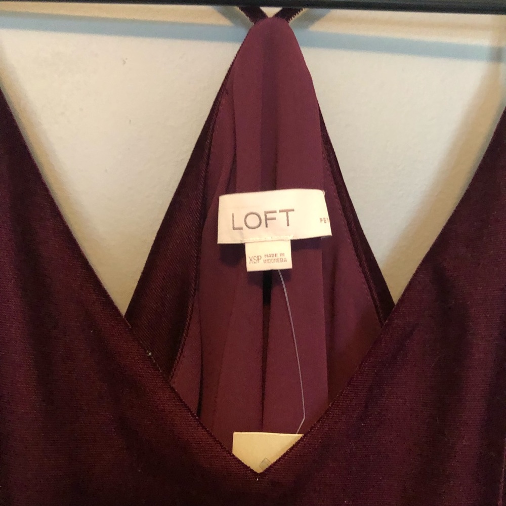 LOFT Tank Top - Picture 2 of 3